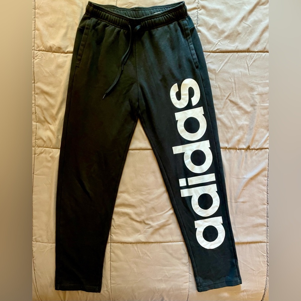 Adidas Men's Black Athletic Jogger Sweatpants lightweight, size Medium GUC